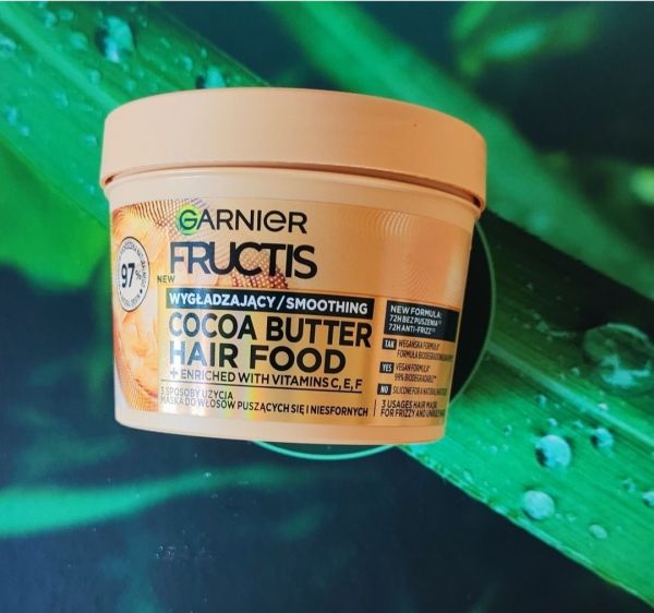 Garnier Fructis Cocoa Butter Hair Food wegańska maska wygładzająca do włosów puszących się i niesfornych 400 ml